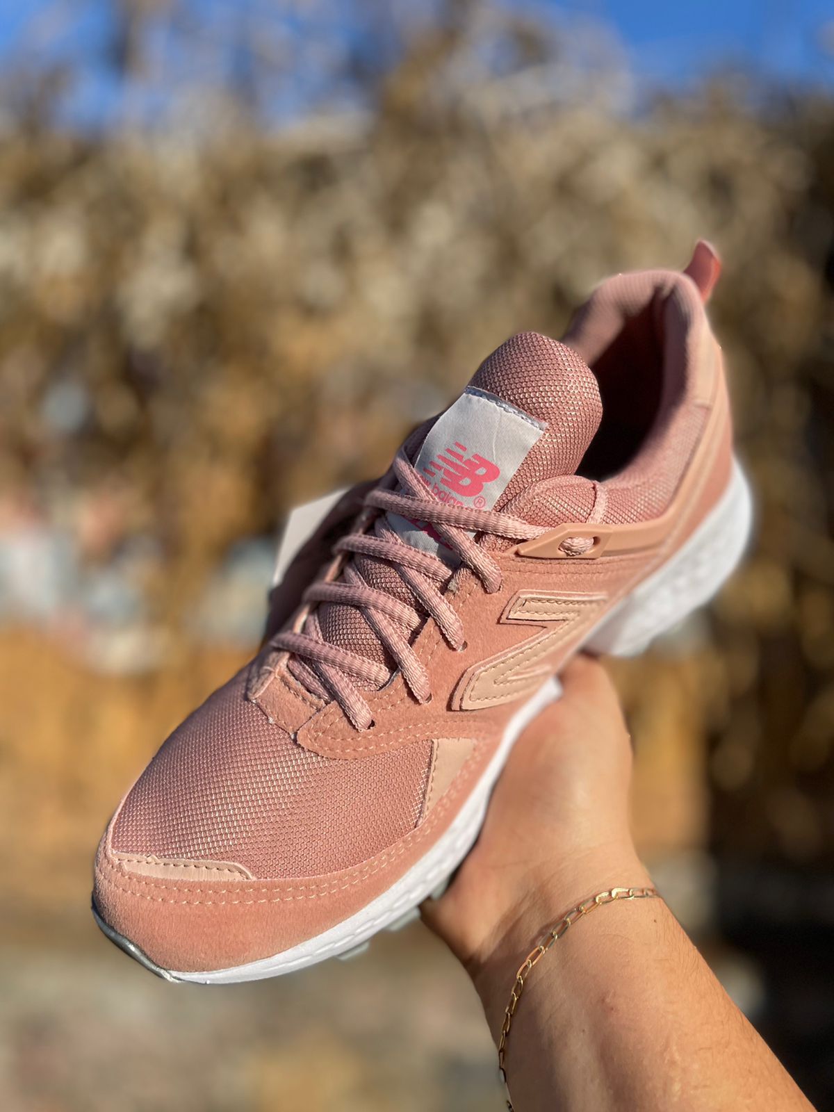 Tênis 574 Feminino New Balance Nude