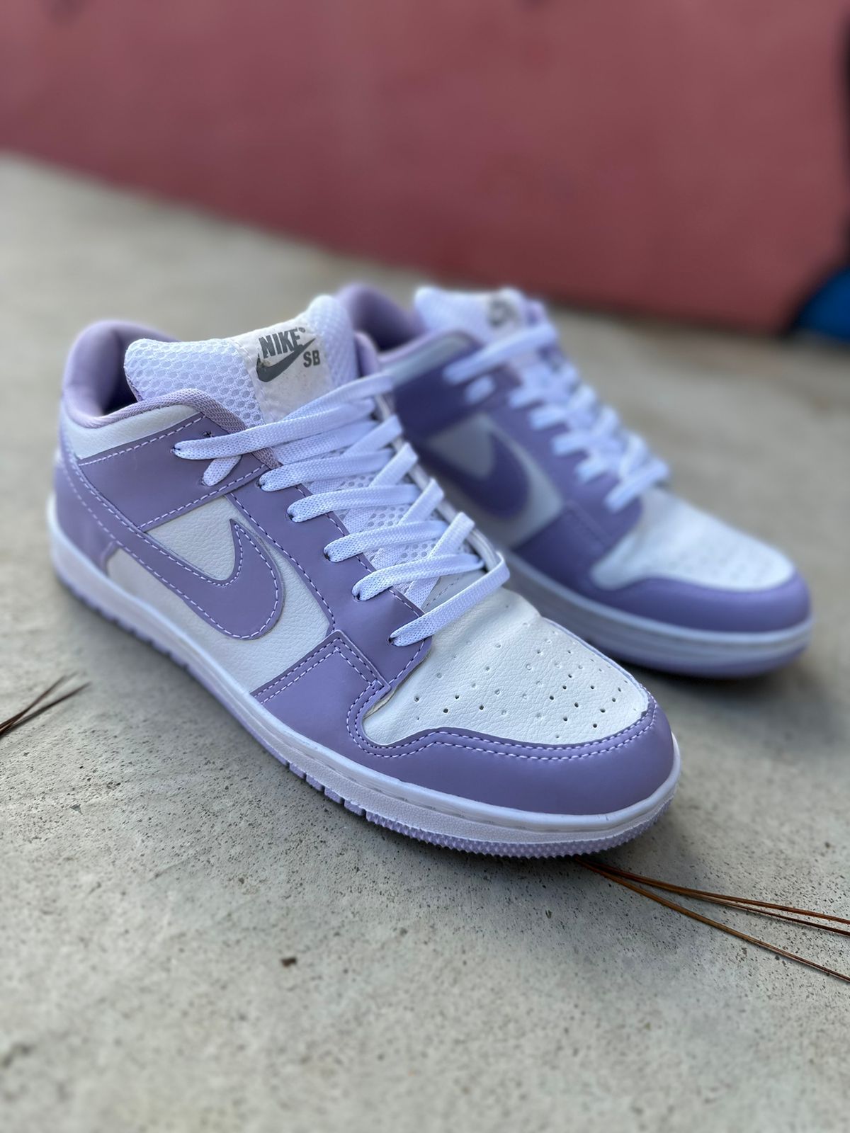 Tênis Dunk Low SB Feminino Nike Lilas