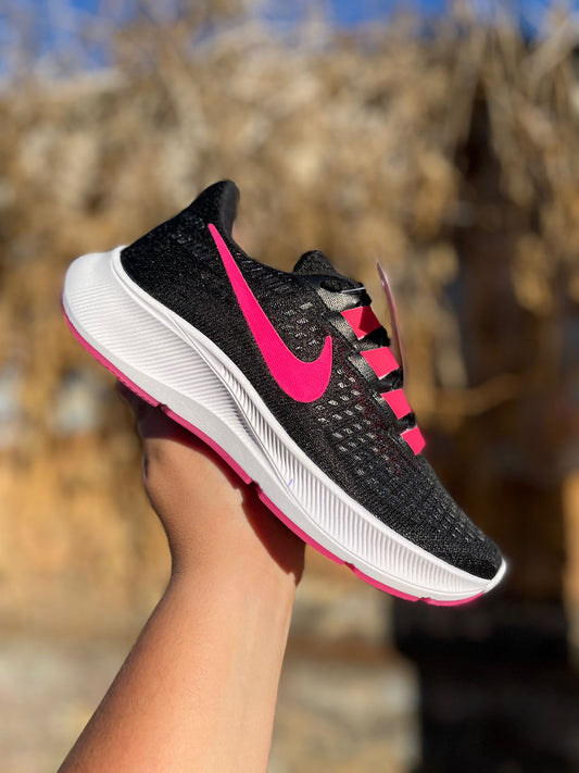 Tênis Air Zoom Pegasus 37 Feminino Nike Preto/Rosa