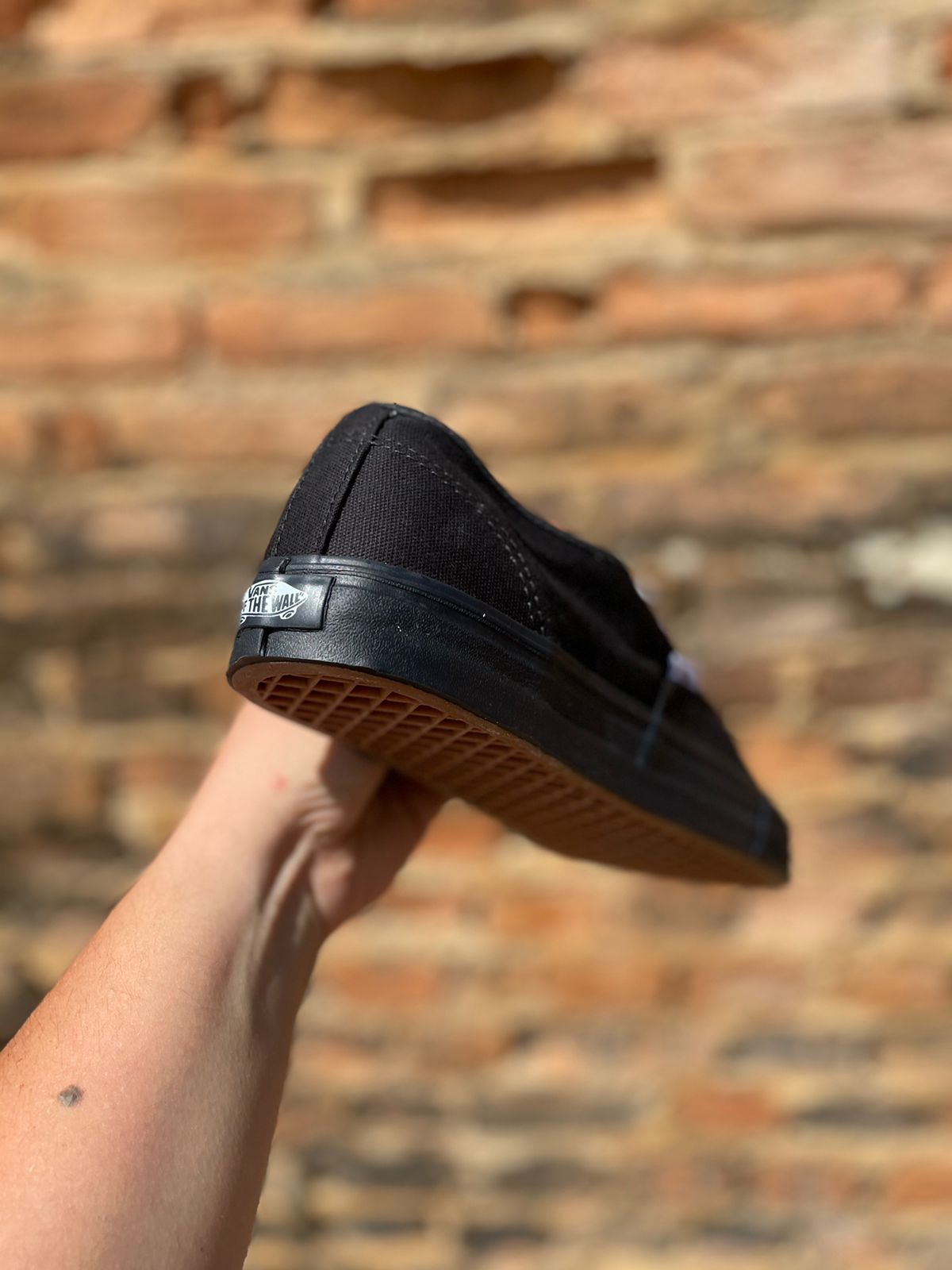 Tênis Authentic Unissex Vans Preto/Preto